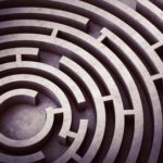 Circular maze